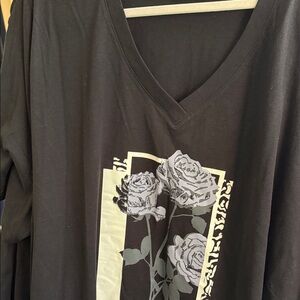 Ulla Popken 32/34 short sleeve tee NWOT rose graphic on front